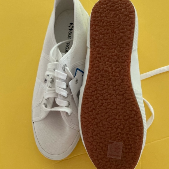 NWT Superga white Cotu 2750 sneakers sz 11 - Picture 3 of 3